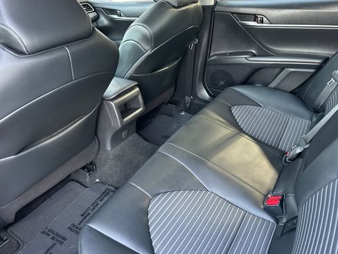 Certified 2023 Toyota Camry SE image 11