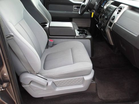 Used 2011 Ford F150 XLT w/ XLT Chrome Pkg RWD image 38