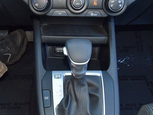 Used 2021 Kia Forte LXS image 28