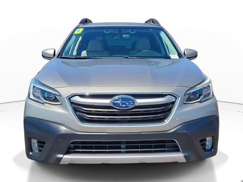 Used 2020 Subaru Outback Limited AWD/4WD image 2