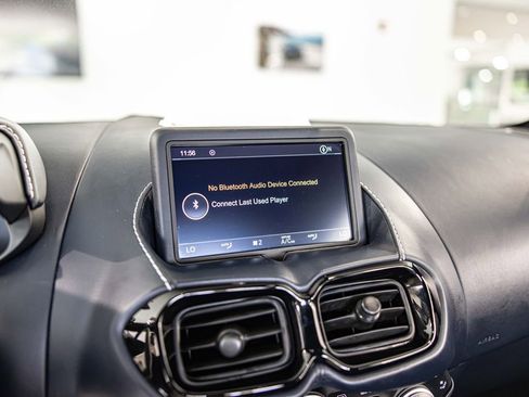 Used 2020 Aston Martin V8 Vantage Coupe RWD image 24