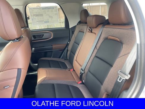 New 2026 Ford Bronco Sport Outer Banks image 17