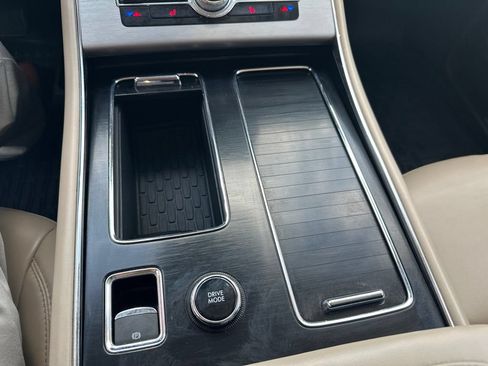 Used 2020 Lincoln Aviator 2WD image 11