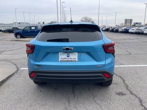 New 2026 Chevrolet Trax RS w/ Driver Confidence Package FWD image 4