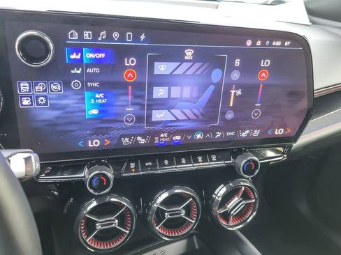 Certified 2024 Chevrolet Blazer EV RS image 11