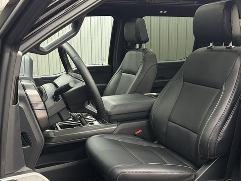 Used 2026 Ford F150 Lariat AWD/4WD image 32