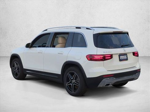 Used 2026 Mercedes-Benz GLB 250 image 8