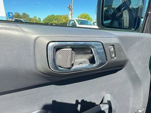 New 2025 Ford Bronco Badlands image 20