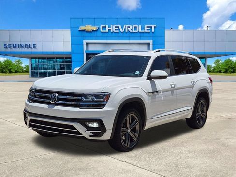 Used 2019 Volkswagen Atlas SEL R-Line FWD image 2