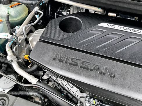Certified 2022 Nissan Rogue SV w/ SV Premium Package FWD image 33