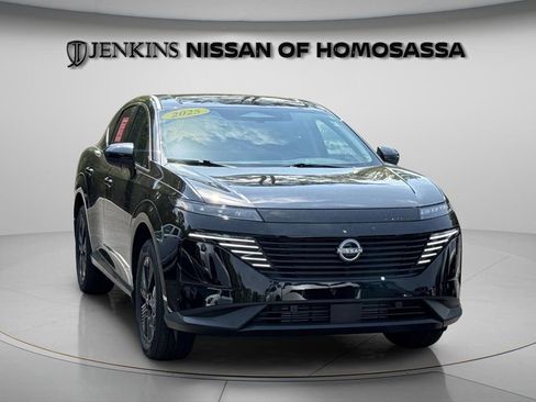 Certified 2025 Nissan Murano SV FWD image 13