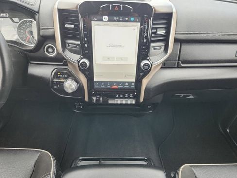 Used 2024 RAM 2500 Laramie AWD/4WD image 11