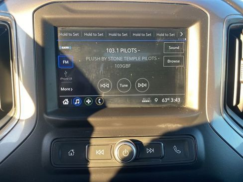 Used 2019 Chevrolet Silverado 1500 Custom Trail Boss w/ Custom Convenience Package image 13