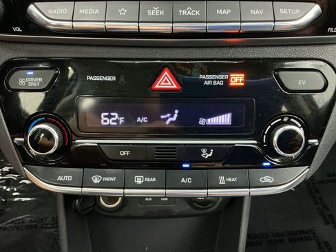 Used 2019 Hyundai Ioniq Limited FWD image 36