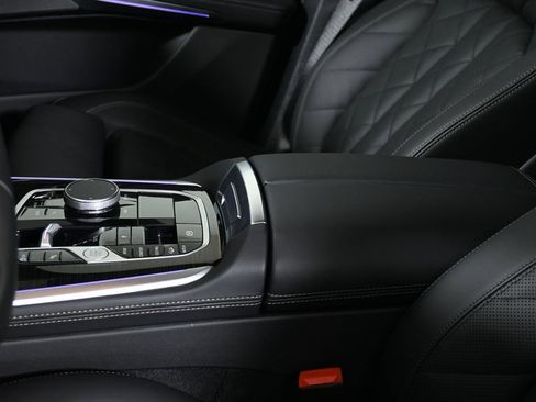 Certified 2026 BMW X5 xDrive40i w/ M Sport Package image 25