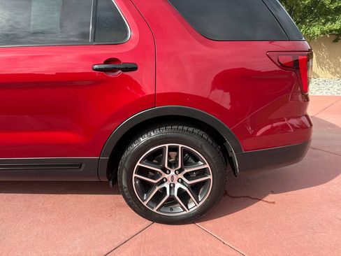 Used 2016 Ford Explorer Sport w/ Equipment Group 401A AWD/4WD image 37