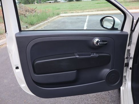 Used 2015 FIAT 500 Sport FWD image 23