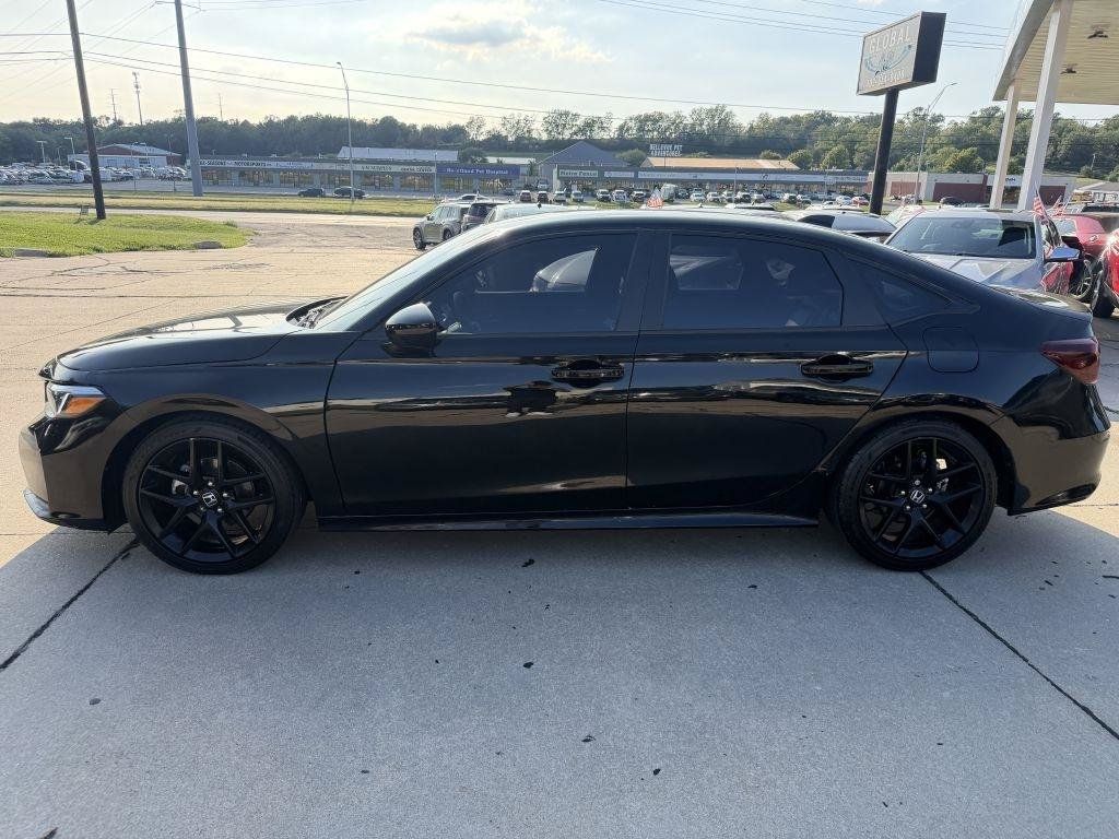 Used 2026 Honda Civic Sport image 4