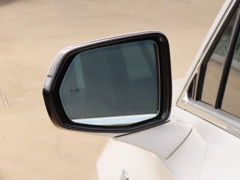 Used 2021 Cadillac XT6 Premium Luxury image 31