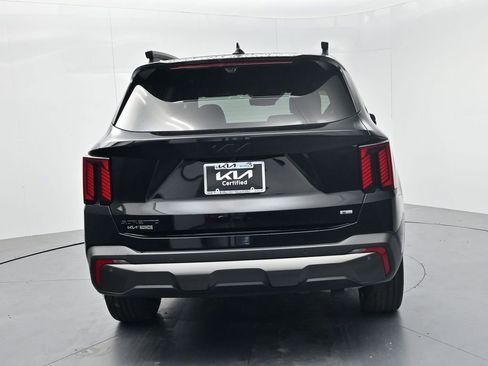 Certified 2025 Kia Sorento SX Prestige AWD/4WD image 7