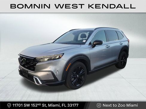 Used 2023 Honda CR-V Sport Touring image 2