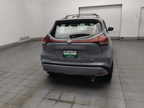 Used 2021 Nissan Kicks SR w/ SR Premium Package FWD image 9
