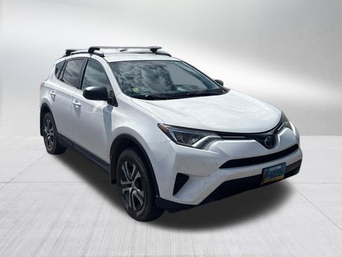 Used 2018 Toyota RAV4 LE w/ All Weather Liner Package AWD/4WD image 7