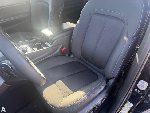 Certified 2023 Jeep Grand Cherokee L Laredo AWD/4WD image 13