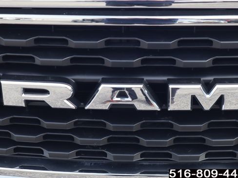 Used 2019 RAM 1500 Laramie image 49