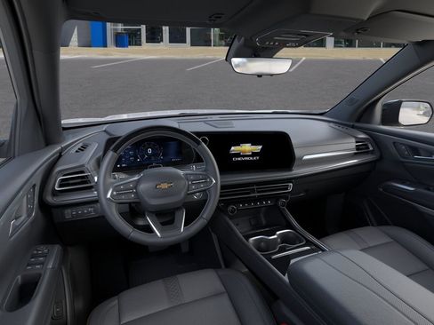 New 2026 Chevrolet Traverse High Country w/ LPO, Floor Liner Package AWD/4WD image 15