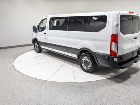 Used 2018 Ford Transit 350 XL RWD image 31
