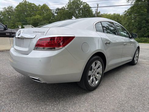 Used 2011 Buick LaCrosse CXS w/ Driver Confidence Package FWD image 12