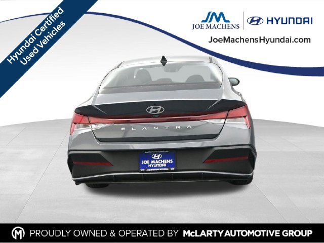 Used 2026 Hyundai Elantra SE FWD image 8