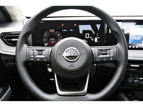 New 2026 Nissan Kicks SV w/ SV Premium Package image 13