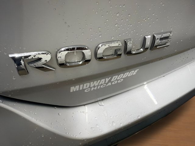 Used 2019 Nissan Rogue SV AWD/4WD image 8
