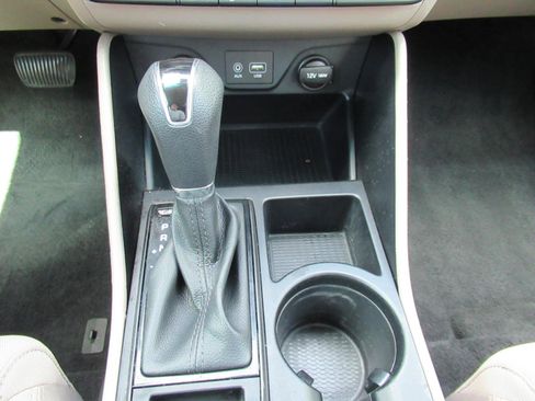 Used 2020 Hyundai Tucson SE FWD image 28