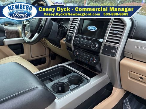 Used 2017 Ford F250 Lariat w/ Lariat Ultimate Package image 30