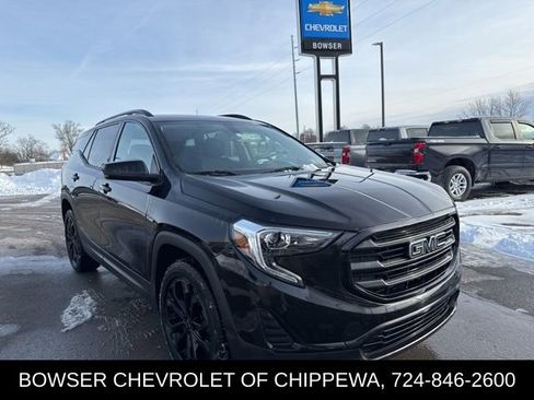 Certified 2019 GMC Terrain SLE w/ Driver Convenience Package image 9