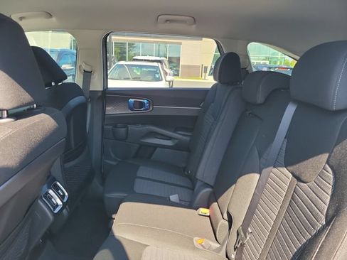 New 2026 Kia Sorento LX FWD image 10