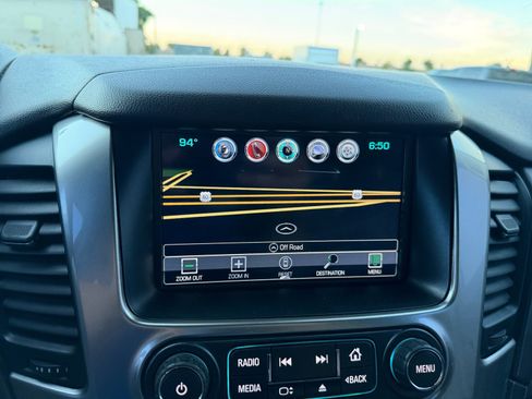 Used 2016 Chevrolet Suburban LTZ AWD/4WD image 23