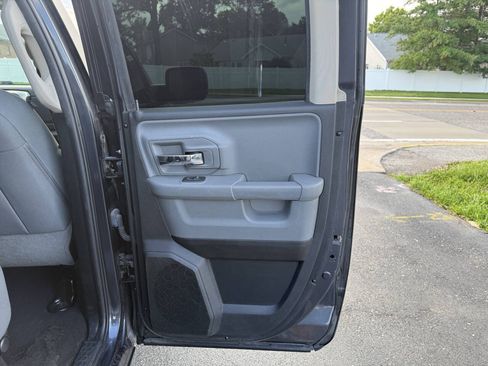 Used 2018 RAM 1500 Big Horn AWD/4WD image 12