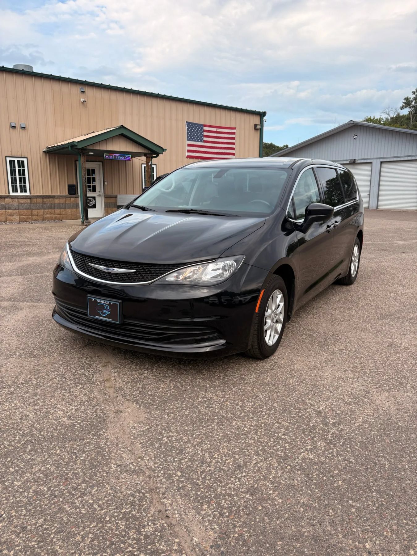 Used 2020 Chrysler Voyager LX w/ Cold Weather Group FWD image 1
