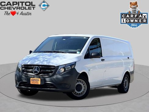 Used 2023 Mercedes-Benz Metris image 1