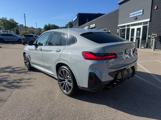 Used 2022 BMW X4 xDrive30i w/ M Sport Package AWD/4WD image 7