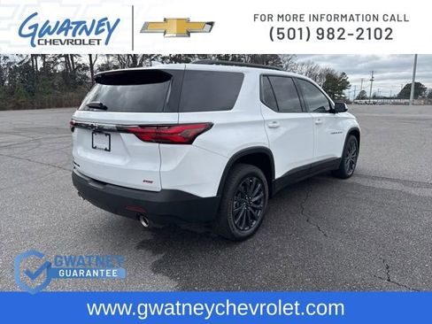 Used 2023 Chevrolet Traverse RS image 5