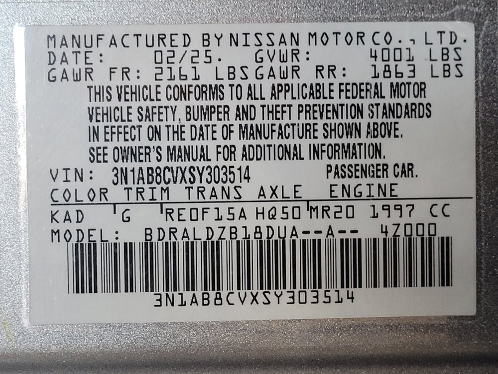 Used 2025 Nissan Sentra SV FWD image 33