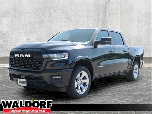 New 2025 RAM 1500 Big Horn image 4