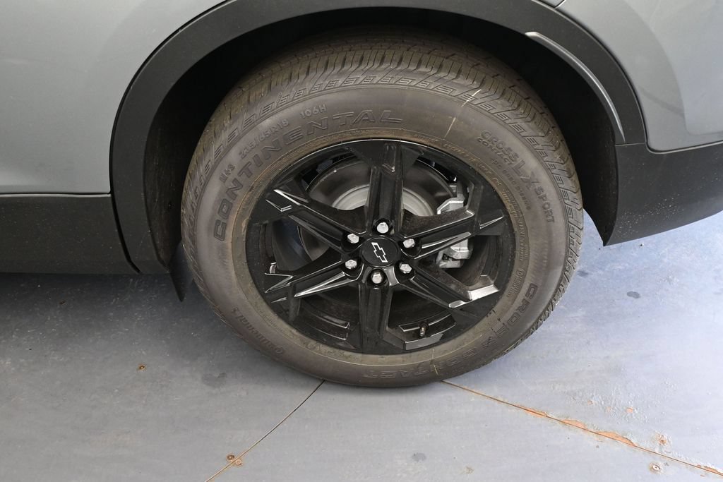 New 2026 Chevrolet Blazer LT w/ Midnight/Sport Edition AWD/4WD image 10
