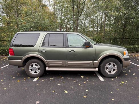 Used 2004 Ford Expedition Eddie Bauer image 4