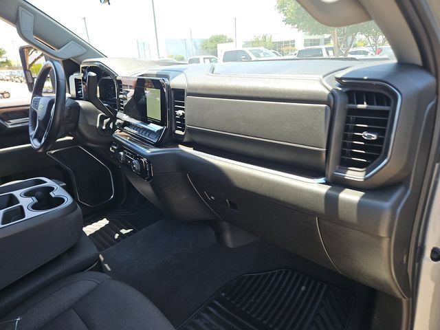 Used 2024 Chevrolet Silverado 2500 LT AWD/4WD image 25